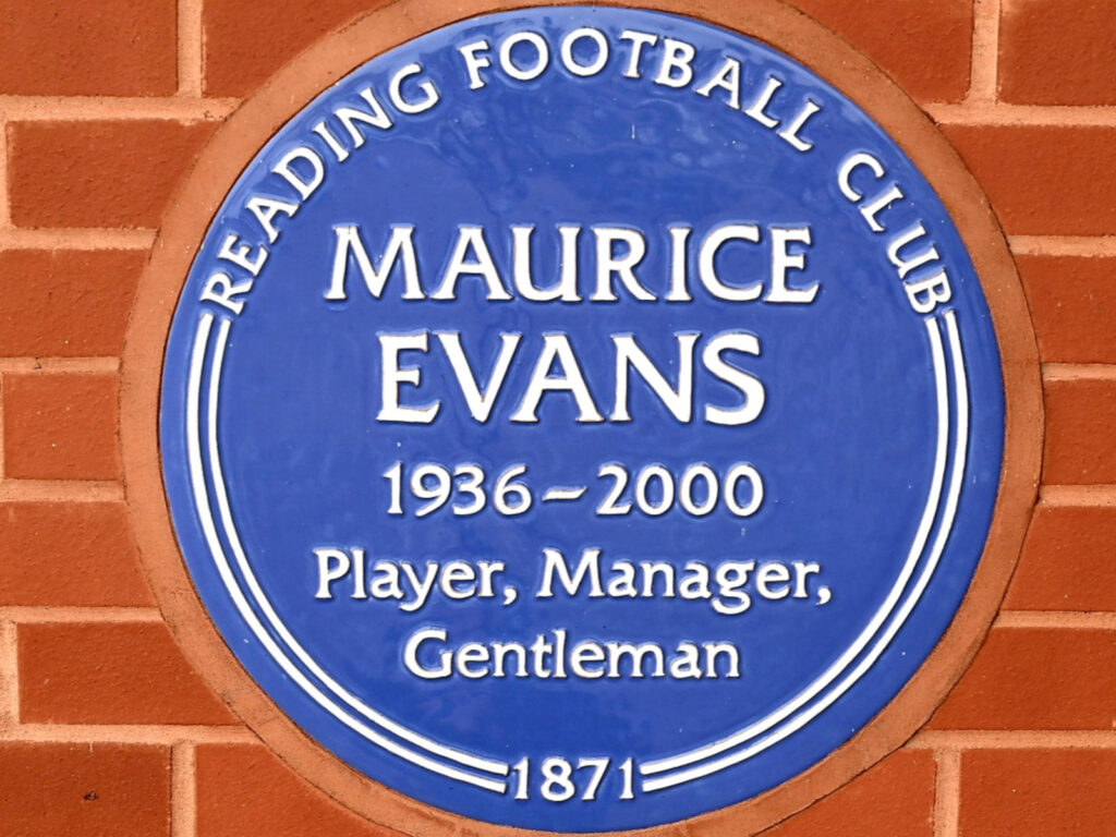 Maurice Evans blue plaque